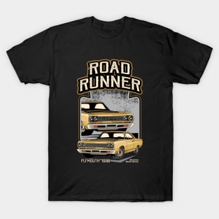 1968 Road Runner Muscle Car T-Shirt